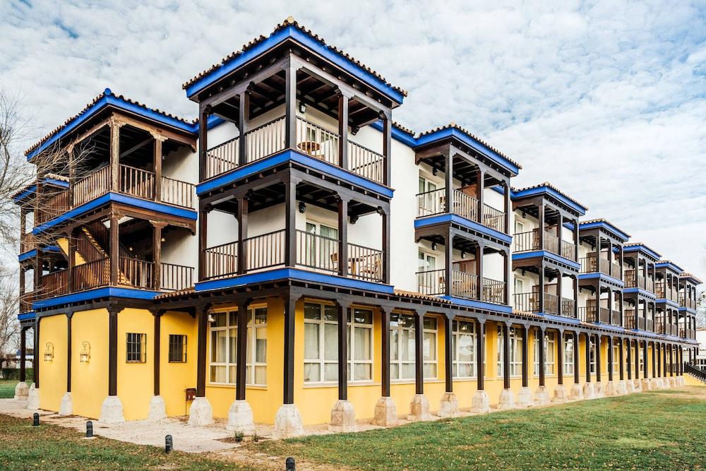 Parador De Manzanares Exterior photo