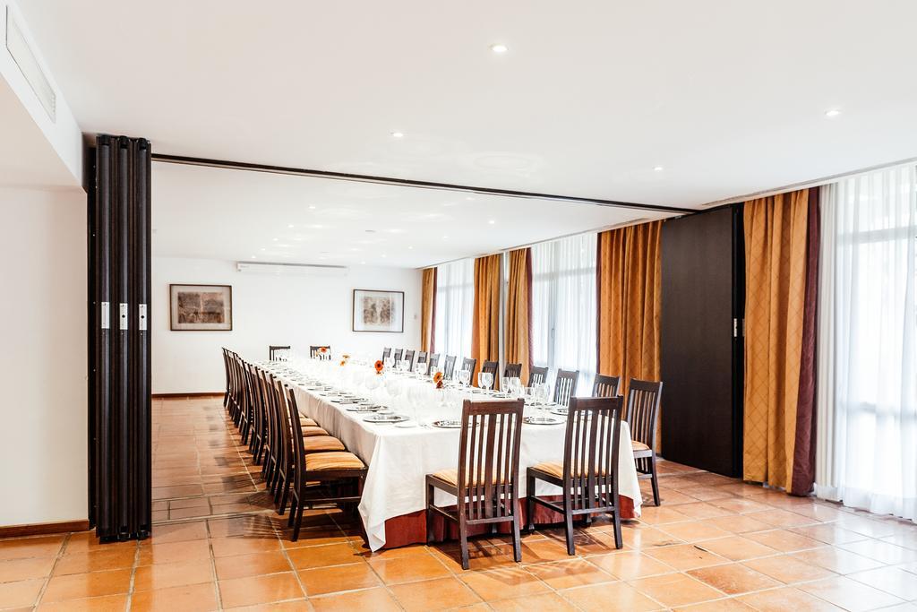 Parador De Manzanares Exterior photo