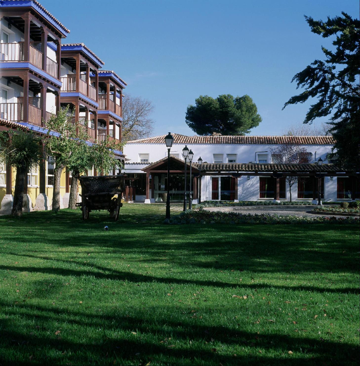 Parador De Manzanares Exterior photo