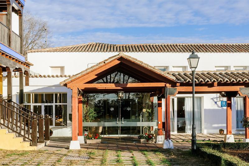 Parador De Manzanares Exterior photo